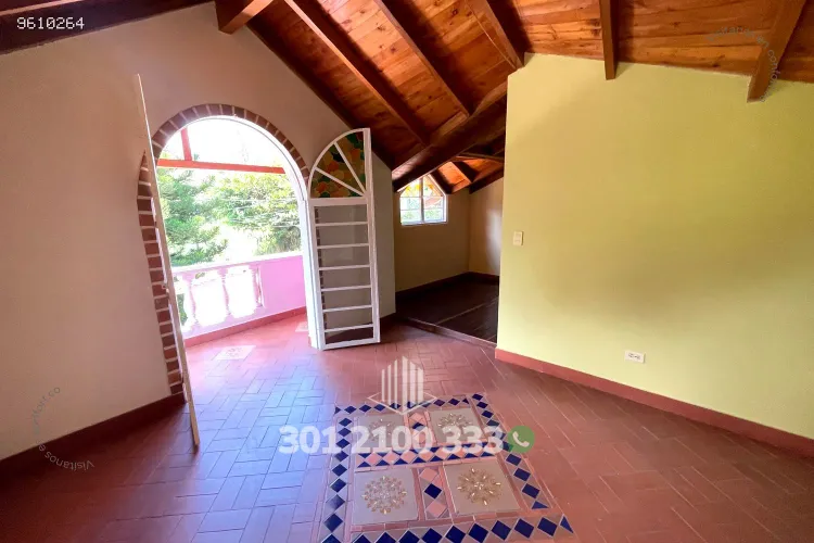 Casa de 3 alcobas en arriendo en Las Lomitas, Sabaneta, 250 m² · foto 24 de 24