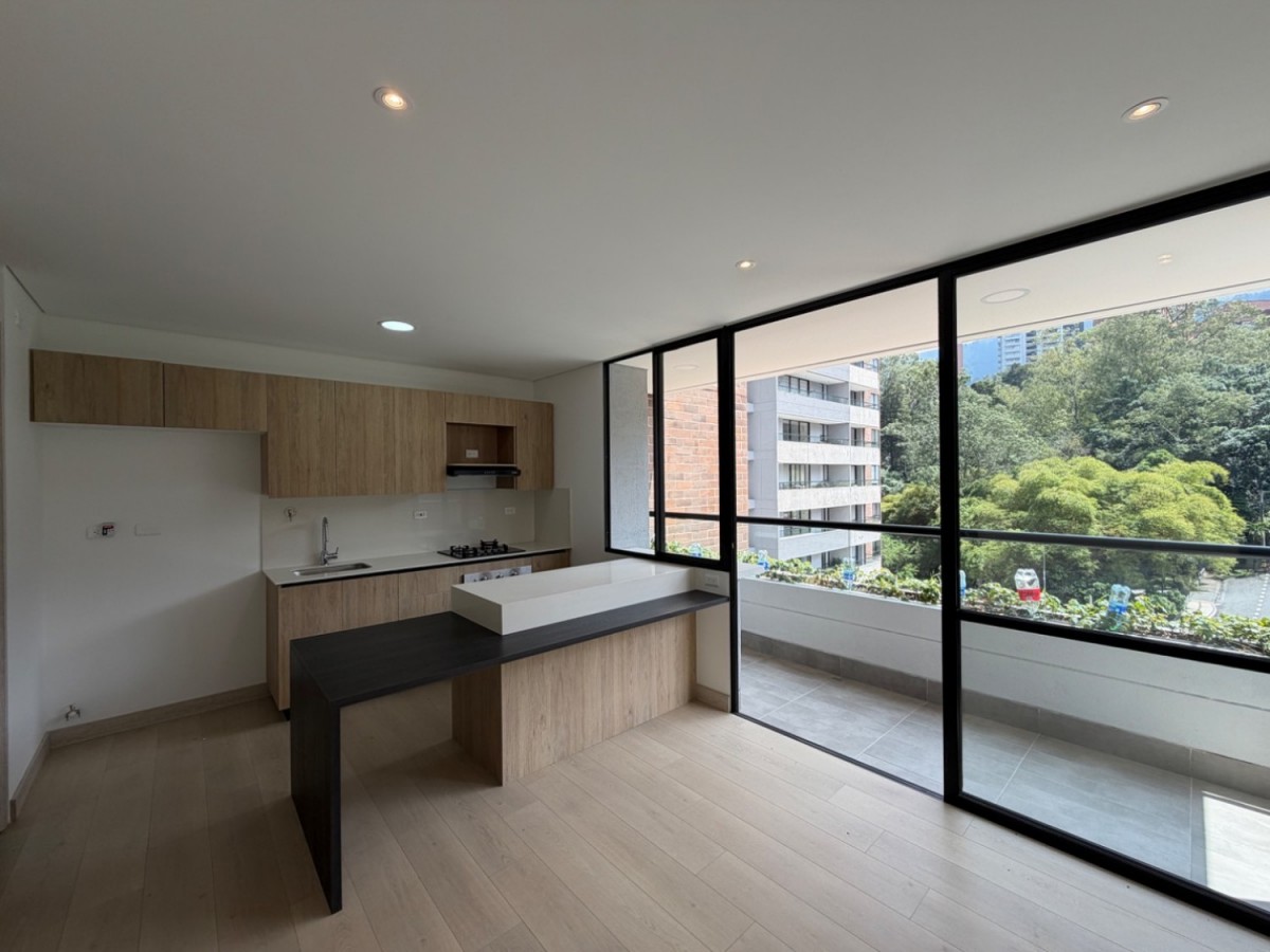 Apartamento en Arriendo en El Poblado, Medellín