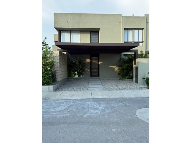 Casa de 3 alcobas en venta en Ricaurte, 163 m² · foto 2 de 12
