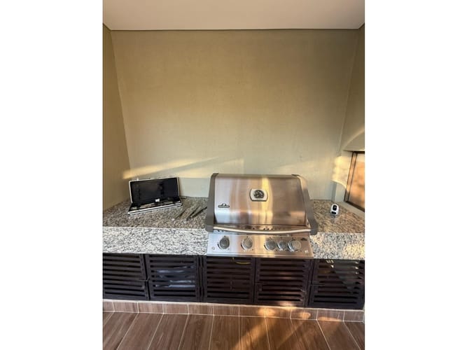 Casa de 3 alcobas en venta en Ricaurte, 163 m² · foto 8 de 12
