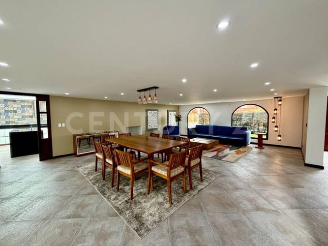 Casa en Arriendo en Santa barbara alta, Bogotá