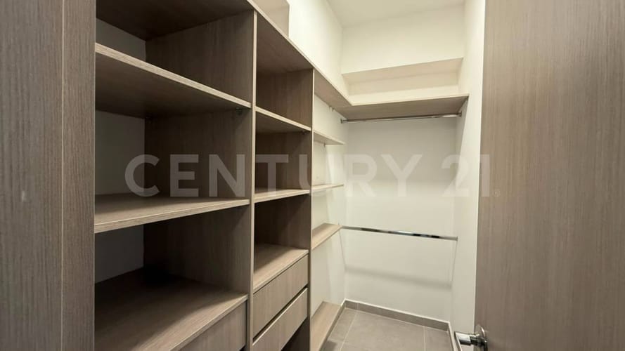 Apartamento de 2 alcobas en arriendo en La Candelaria, Medellín, 60 m² · foto 6 de 24