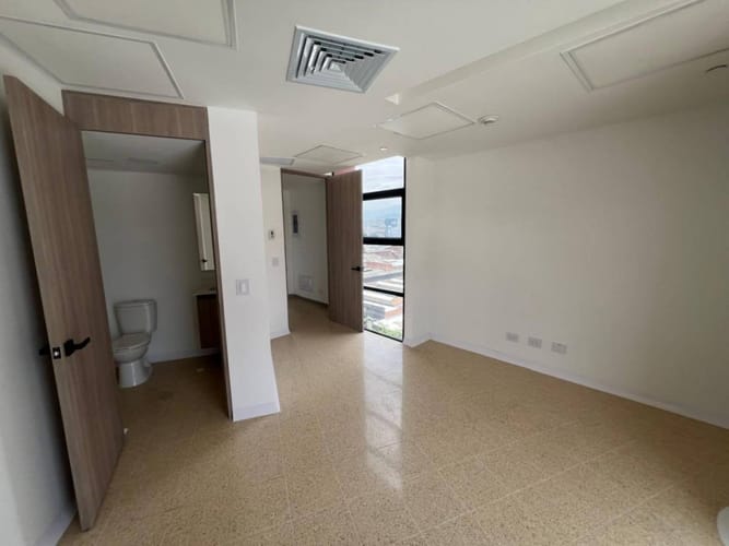 Consultorio en arriendo en San Diego, Medellín, 37 m² · foto 4 de 15