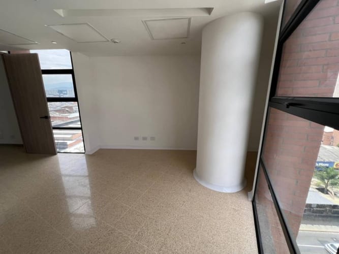 Consultorio en arriendo en San Diego, Medellín, 37 m² · foto 5 de 15