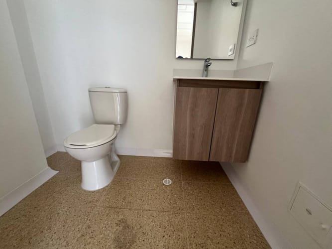 Consultorio en arriendo en San Diego, Medellín, 37 m² · foto 8 de 15