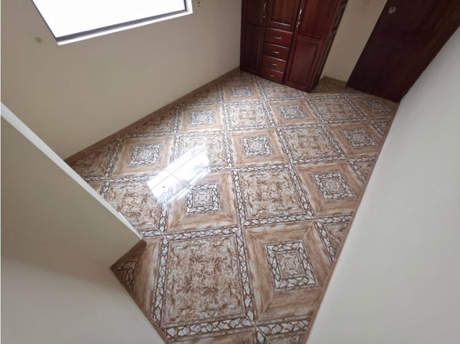 Apartamento de 4 alcobas en arriendo en Boston, Medellín, 98 m² · foto 18 de 24
