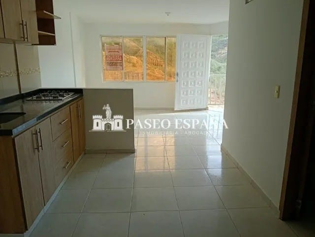 Apartamento de 2 alcobas en arriendo en Hacienda La Meseta, Girón, 50 m² · foto 7 de 8