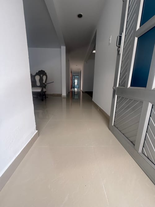 Casa de 5 alcobas en venta en Santa Monica, Dosquebradas, 185 m² · foto 2 de 16