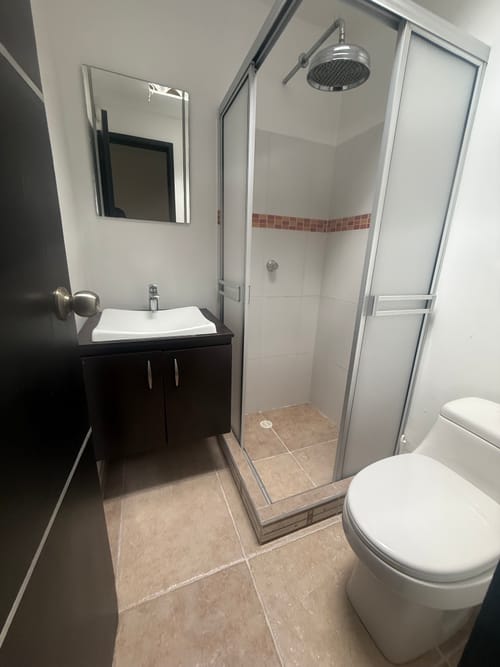 Casa de 5 alcobas en venta en Santa Monica, Dosquebradas, 185 m² · foto 6 de 16