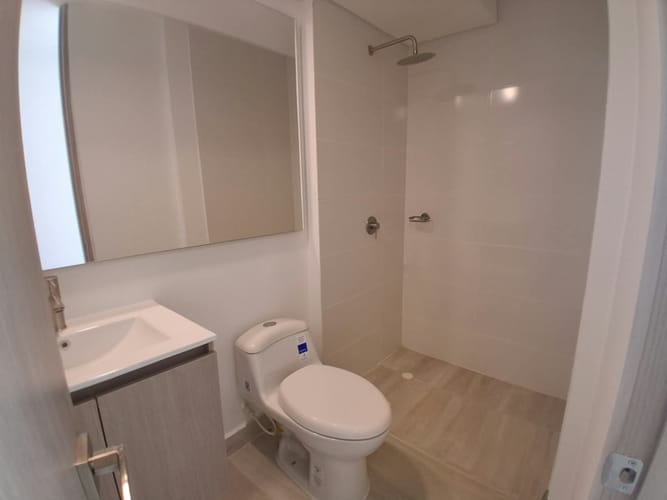 Apartamento de 3 alcobas en arriendo en Ciudad Mallorquin, Barranquilla, 85 m² · foto 6 de 17