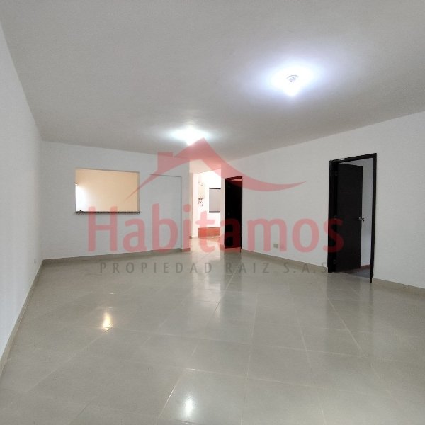 Casa en Arriendo en Florida nueva, Medellín