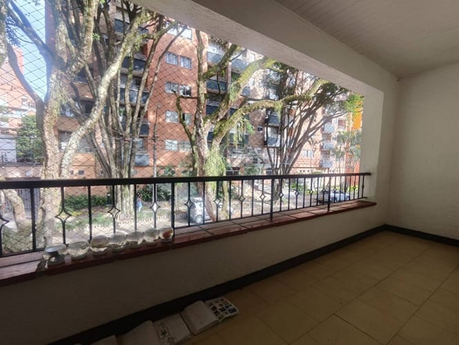 Casa de 10 alcobas en arriendo en Zuñiga, Envigado, 700 m² · foto 4 de 24