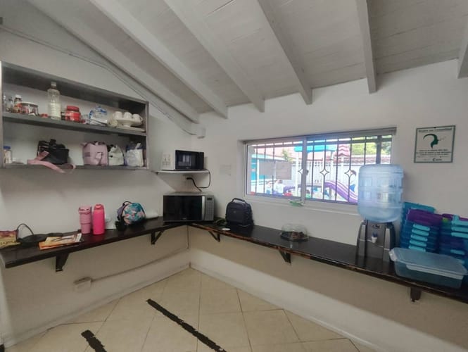 Casa de 10 alcobas en arriendo en Zuñiga, Envigado, 700 m² · foto 16 de 24