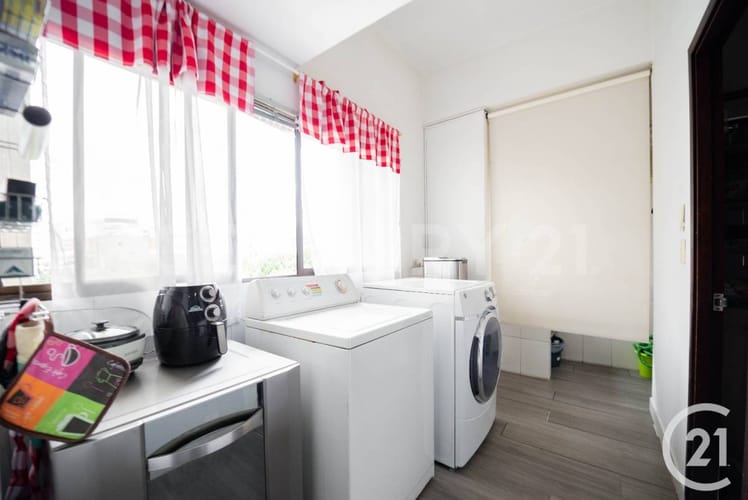 Apartamento de 4 alcobas en venta en La Florida, Medellín, 305 m² · foto 9 de 24