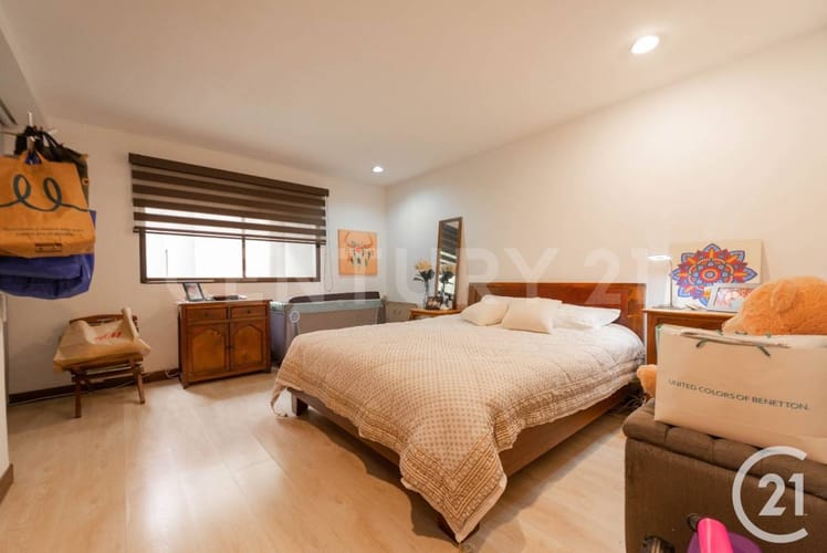Apartamento de 4 alcobas en venta en La Florida, Medellín, 305 m² · foto 12 de 24
