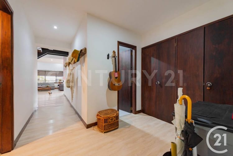 Apartamento de 4 alcobas en venta en La Florida, Medellín, 305 m² · foto 16 de 24