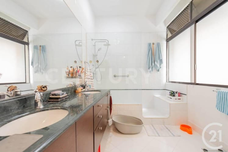 Apartamento de 4 alcobas en venta en La Florida, Medellín, 305 m² · foto 17 de 24