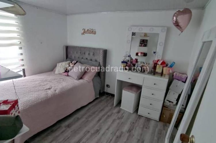 Casa de 3 alcobas en venta en El Rincon De Los Angeles, Bogotá, 118 m² · foto 9 de 15