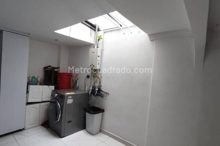 Casa de 3 alcobas en venta en El Rincon De Los Angeles, Bogotá, 118 m² · foto 10 de 15