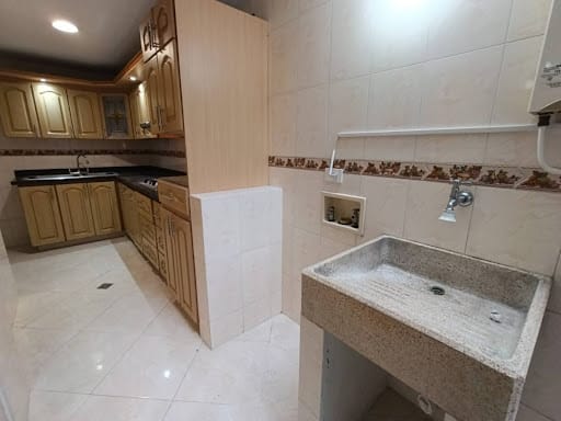 Casa de 3 alcobas en arriendo en El Diamante 2, Envigado, 200 m² · foto 8 de 23