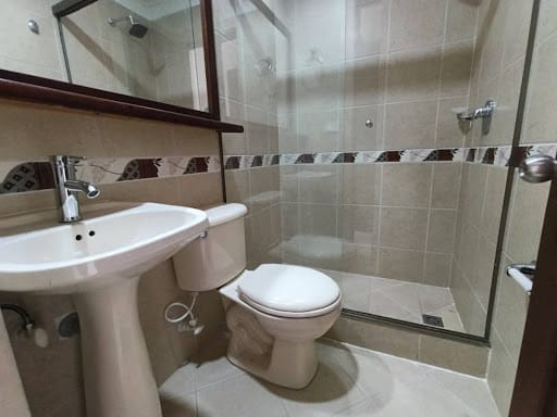 Casa de 3 alcobas en arriendo en El Diamante 2, Envigado, 200 m² · foto 12 de 23