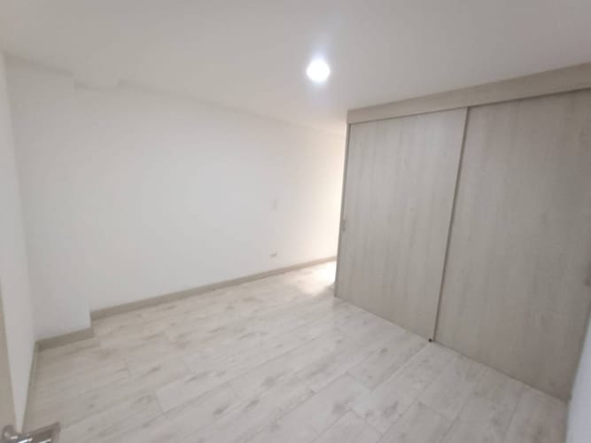 Apartamento de 3 alcobas en arriendo en Belén Rosales, Medellín, 120 m² · foto 13 de 17