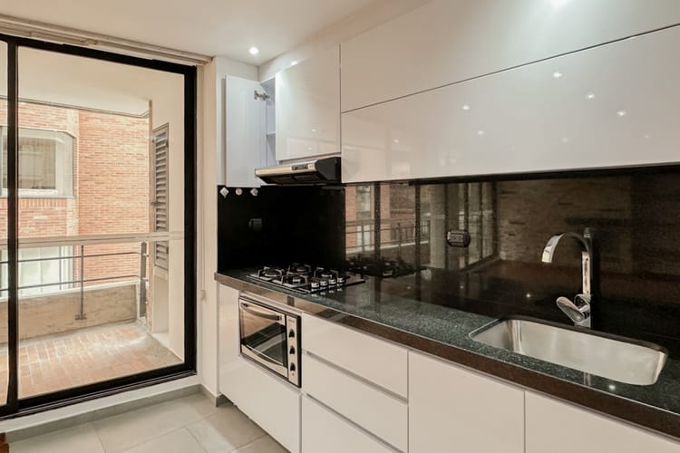 Apartamento de 1 alcoba en arriendo en Chapinero Alto, Bogotá, 61 m² · foto 3 de 13