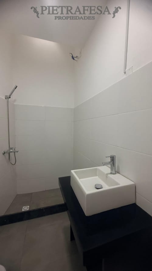 Apartamento en aquiler,1 dormitorio, 1 baño, patio, parrillero. La Blanqueada. · Foto 7