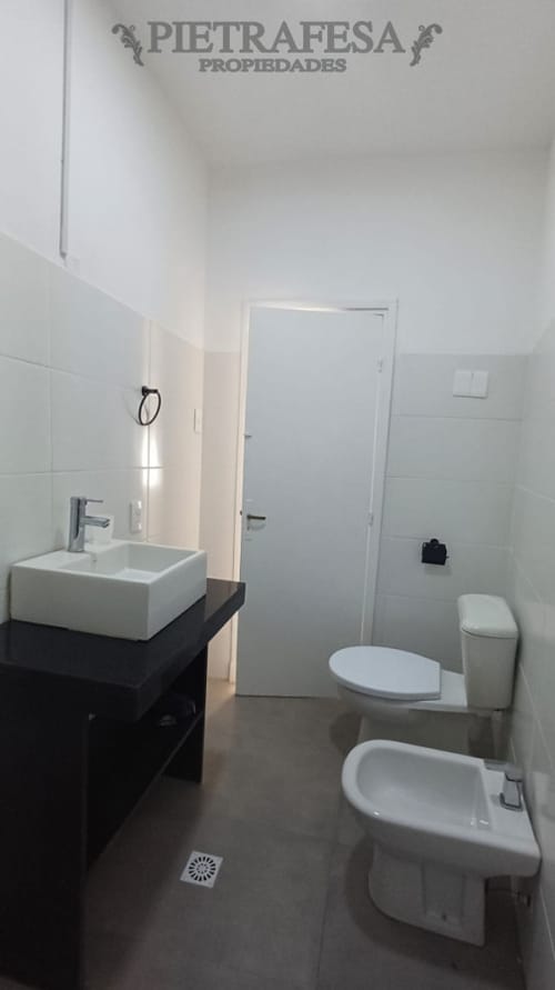 Apartamento en aquiler,1 dormitorio, 1 baño, patio, parrillero. La Blanqueada. · Foto 8