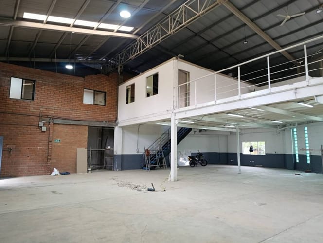 Bodega en arriendo en La Aldea, La Estrella, 710 m² · foto 6 de 24