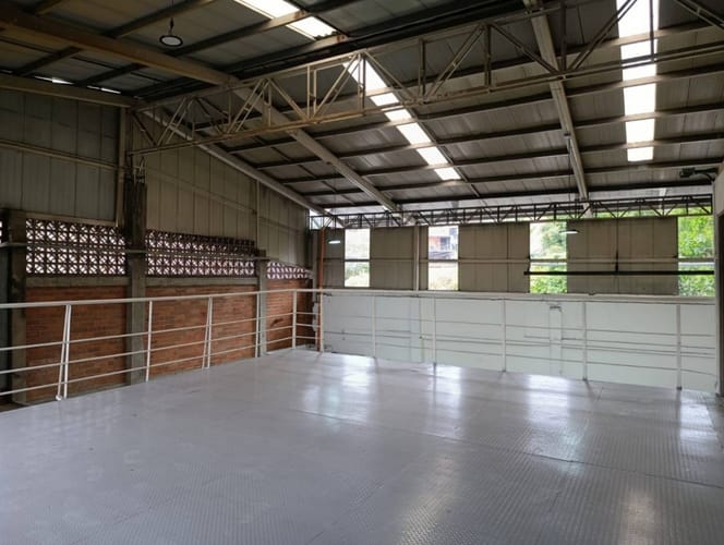 Bodega en arriendo en La Aldea, La Estrella, 710 m² · foto 11 de 24