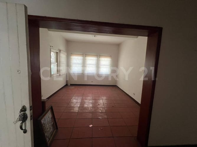 Casa de 6 alcobas en venta en Laureles, Medellín, 398 m² · foto 11 de 17