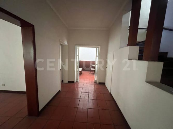 Casa de 6 alcobas en venta en Laureles, Medellín, 398 m² · foto 14 de 17