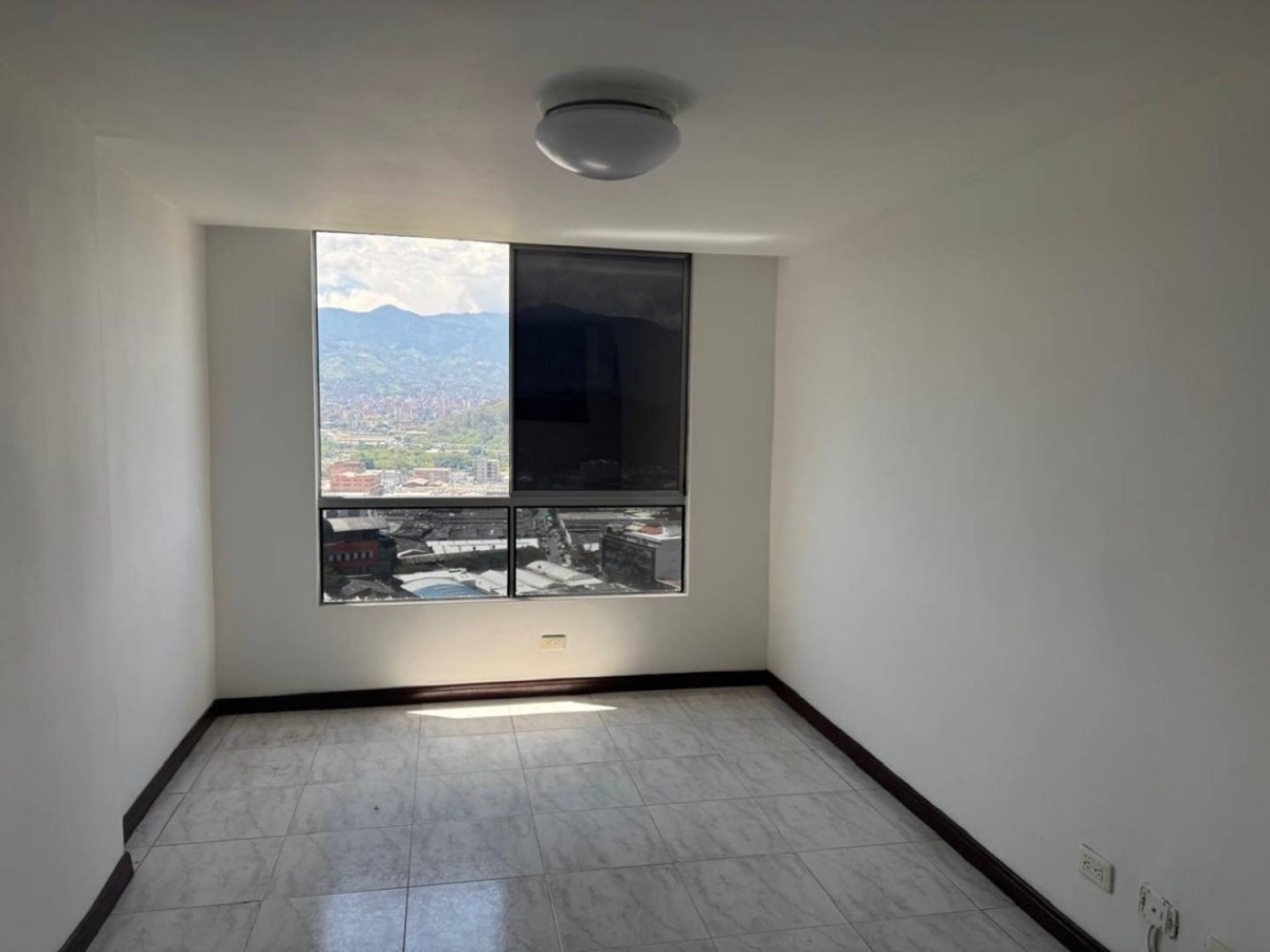 Apartamento en Arriendo en El Poblado, Medellín