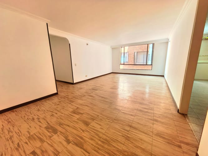 Apartamento en venta en Victoria Norte, Bogotá · foto 3 de 24