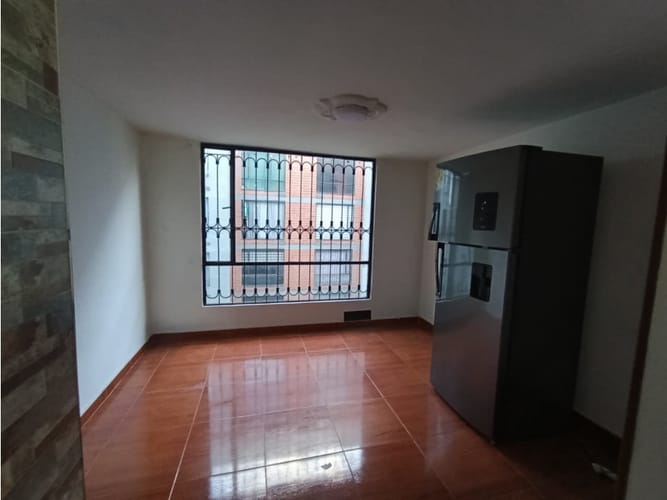 Apartamento de 2 alcobas en venta en Valles De Santa Ana, Soacha, 38 m² · foto 2 de 6
