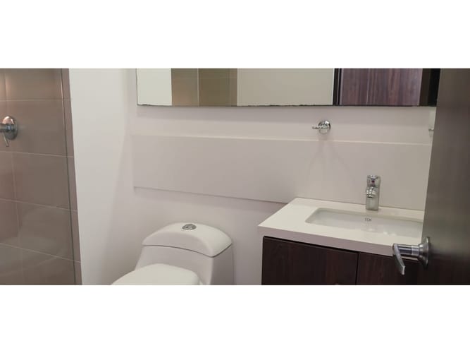 Apartamento en venta en Santa Barbara Oriental, Bogotá · foto 10 de 18