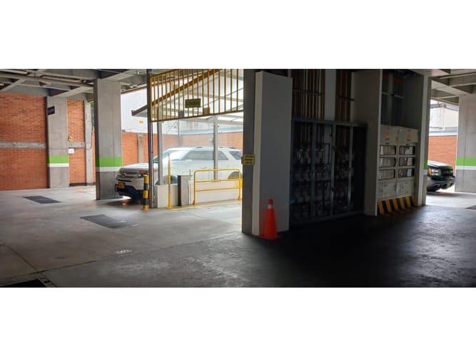 Apartamento en venta en Santa Barbara Oriental, Bogotá · foto 16 de 18