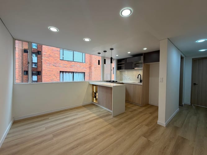 Apartaestudio en venta en Cedritos, Bogotá, 37 m² · foto 3 de 8