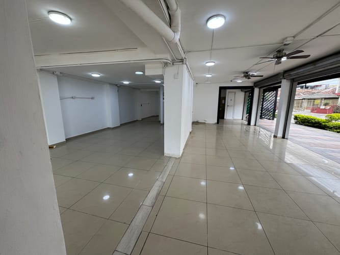 Local en arriendo en Colseguros Andes, Cali, 110 m² · foto 2 de 10