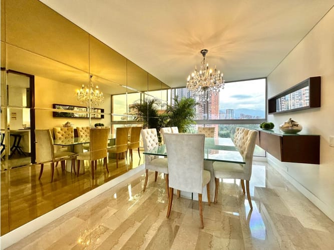 Apartamento de 3 alcobas en arriendo en El Tesoro, Medellín, 245 m² · foto 10 de 24