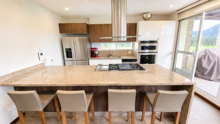 Casa de 4 alcobas en venta en Aposentos Parte Alta, Sopó, 287 m² · foto 10 de 22