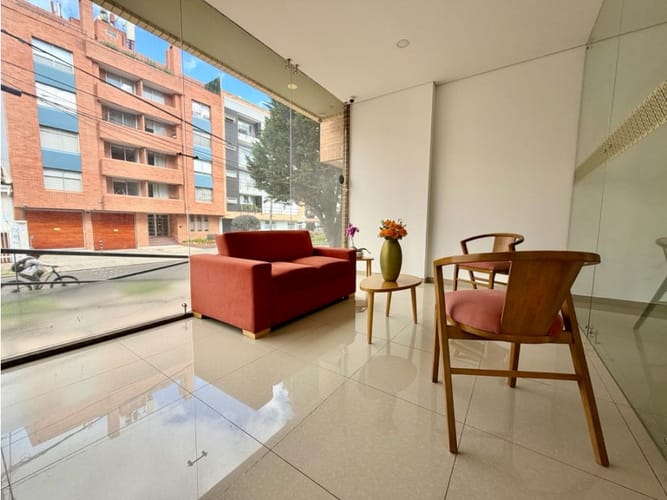 Apartamento de 2 alcobas en venta en Cedritos, Bogotá, 63 m² · foto 3 de 9