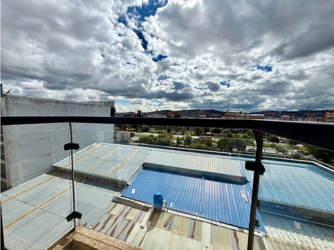 Apartamento de 2 alcobas en venta en Cedritos, Bogotá, 63 m² · foto 6 de 9