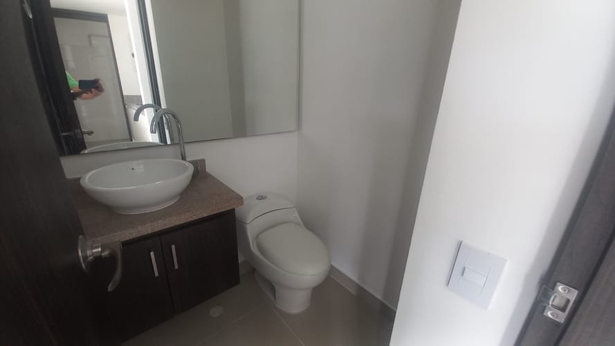 Apartamento de 3 alcobas en venta en Barzal Bajo Sur, Villavicencio, 104 m² · foto 7 de 19