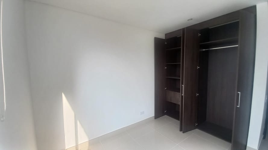 Apartamento de 3 alcobas en venta en Barzal Bajo Sur, Villavicencio, 104 m² · foto 12 de 19