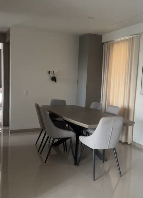 Apartamento de 3 alcobas en venta en Aranjuez Et I, Villavicencio, 98 m² · foto 6 de 12