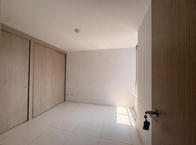 Apartamento de 3 alcobas en arriendo en San Rafael, Sabaneta, 75 m² · foto 3 de 13