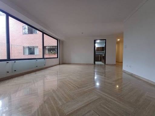 Apartamento de 3 alcobas en arriendo en Vizcaya, Medellín, 154 m² · foto 20 de 20