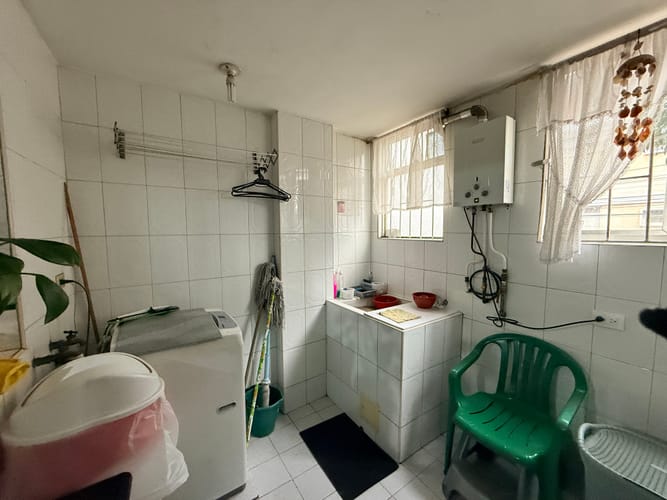 Apartamento de 3 alcobas en venta en Belalcazar, Bogotá, 130 m² · foto 7 de 13